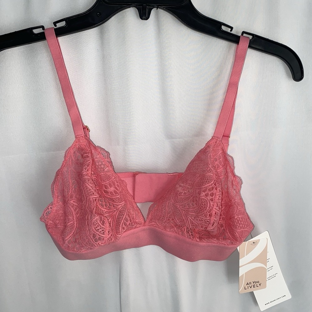 NWT All You LIVELY Women's Longline Lace Bralette Pink Size Medium